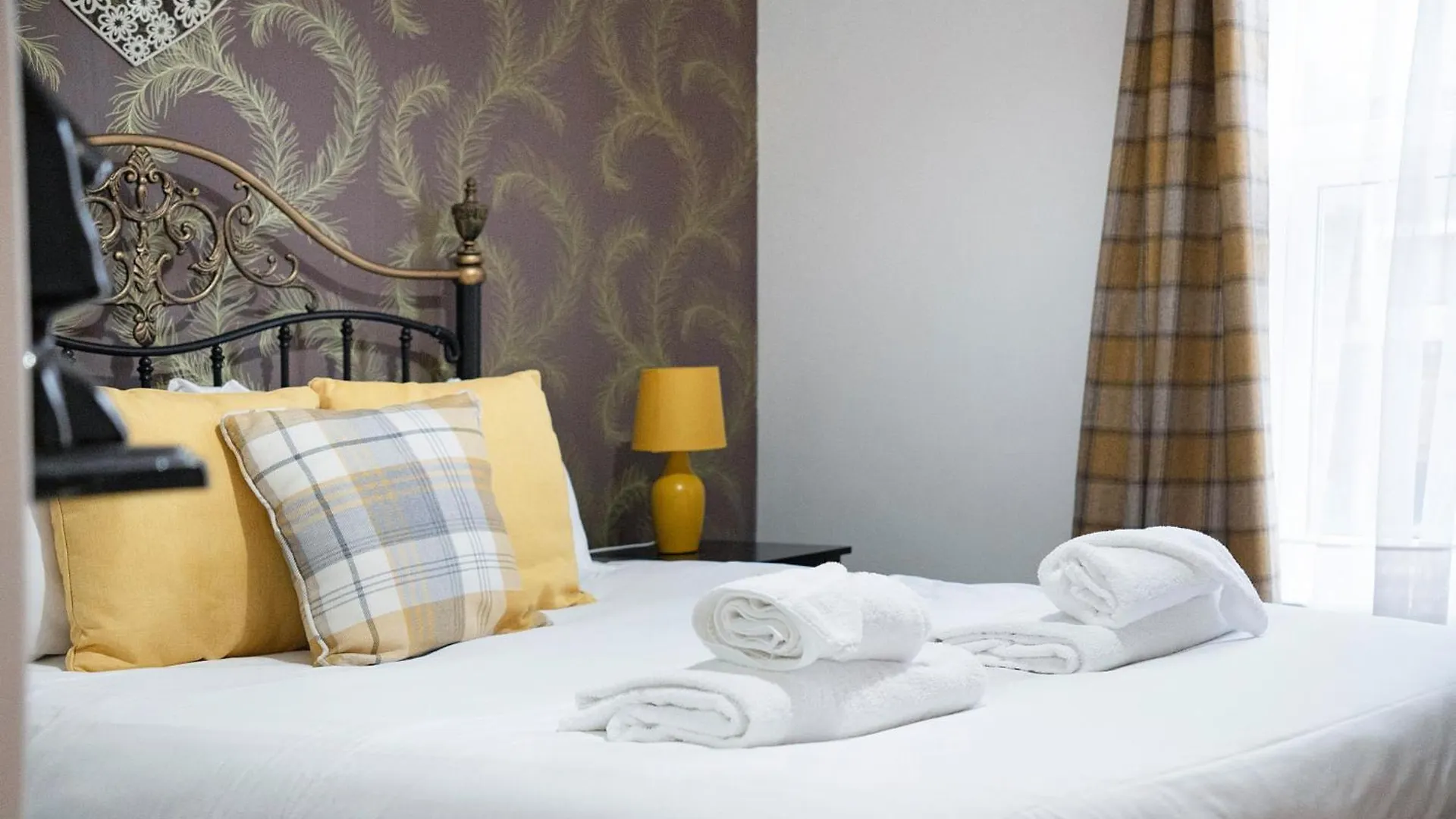 New! 5Br In Queen Street Redcar