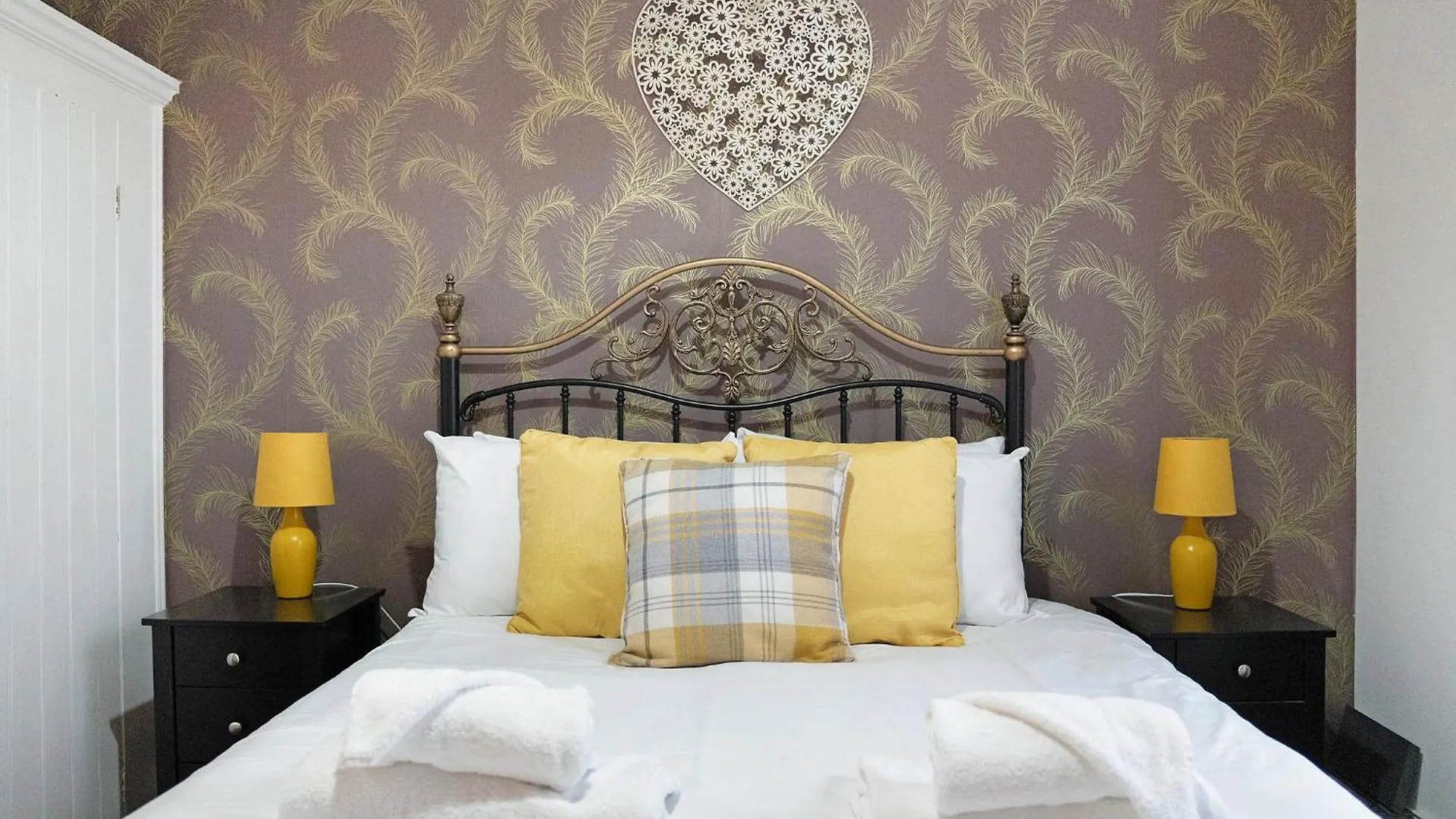 New! 5Br In Queen Street Redcar