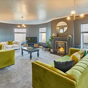 Apartment Host & - Regency Mansions, Redcar